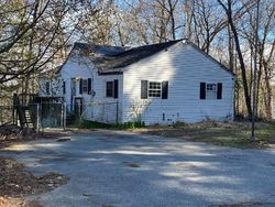 Bank Foreclosures in AMESBURY, MA