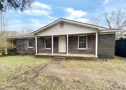 Bank Foreclosures in MOUNT VERNON, AL