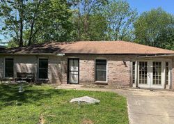 Bank Foreclosures in RADCLIFF, KY