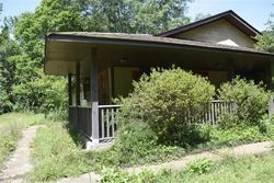 Bank Foreclosures in PASS CHRISTIAN, MS