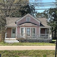 Bank Foreclosures in ROSELAND, LA