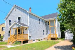 Bank Foreclosures in MANCHESTER, NH