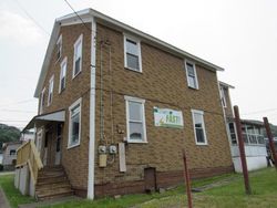 Bank Foreclosures in CLYMER, PA