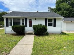 Bank Foreclosures in WEST WARWICK, RI