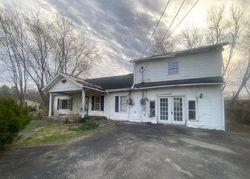 Bank Foreclosures in LILY, KY