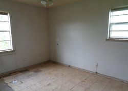 Bank Foreclosures in PLAINVIEW, TX