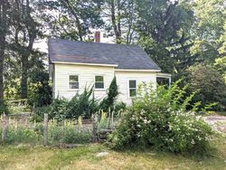 Bank Foreclosures in HOOKSETT, NH