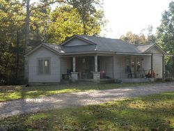 Bank Foreclosures in VINEMONT, AL