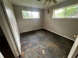 Bank Foreclosures in MARKSVILLE, LA