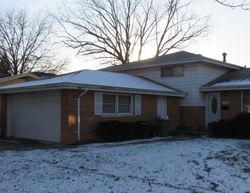Bank Foreclosures in SOUTH HOLLAND, IL