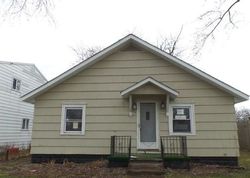 Bank Foreclosures in SOUTH BEND, IN