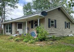 Bank Foreclosures in FARMERSBURG, IN