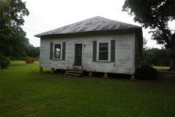 Bank Foreclosures in FOREST HILL, LA