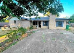 Bank Foreclosures in OVERTON, TX