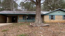 Bank Foreclosures in MANTACHIE, MS