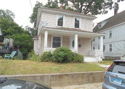 Bank Foreclosures in NEW LONDON, CT