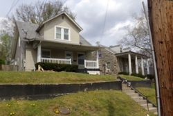 Bank Foreclosures in LOUISVILLE, KY