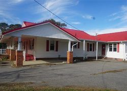 Bank Foreclosures in LUMBERTON, NC