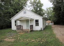 Bank Foreclosures in PARK HILLS, MO