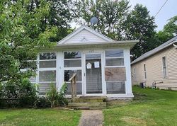 Bank Foreclosures in HENDERSON, KY