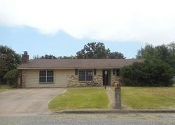 Bank Foreclosures in CANTON, TX