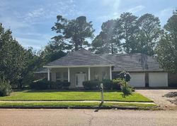 Bank Foreclosures in RIDGELAND, MS