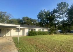 Bank Foreclosures in EVANGELINE, LA