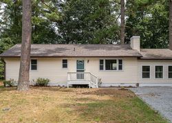 Bank Foreclosures in COLONIAL BEACH, VA