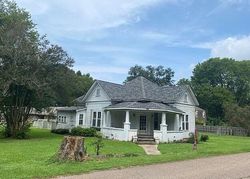 Bank Foreclosures in COLUMBUS, MS