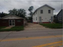 Bank Foreclosures in CARLINVILLE, IL