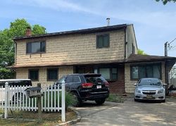 Bank Foreclosures in RONKONKOMA, NY