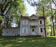 Bank Foreclosures in AKRON, IN