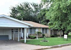 Bank Foreclosures in LAWTON, OK