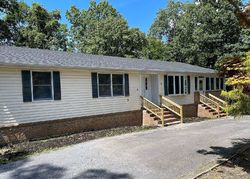 Bank Foreclosures in HARPERS FERRY, WV