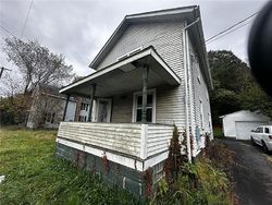 Bank Foreclosures in ELLWOOD CITY, PA