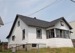 Bank Foreclosures in RENSSELAER, NY