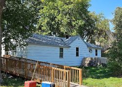 Bank Foreclosures in NEW LONDON, MN