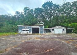 Bank Foreclosures in CANTERBURY, CT