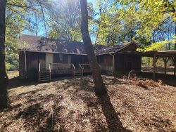 Bank Foreclosures in TROUT, LA