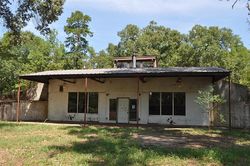 Bank Foreclosures in CROCKETT, TX