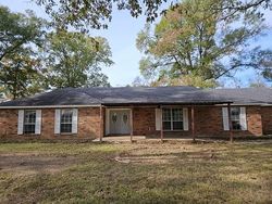 Bank Foreclosures in PINEVILLE, LA