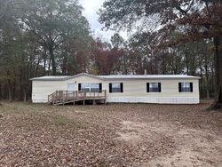 Bank Foreclosures in LAKE, MS