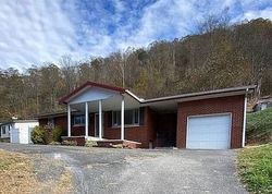 Bank Foreclosures in PHELPS, KY