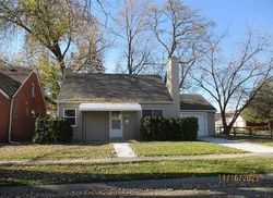 Bank Foreclosures in WARREN, MI