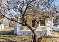 Bank Foreclosures in TOPEKA, KS