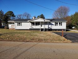 Bank Foreclosures in CHASE CITY, VA