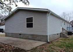 Bank Foreclosures in HIGGINSVILLE, MO