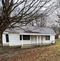 Bank Foreclosures in RUSSELL SPRINGS, KY