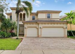 Bank Foreclosures in LAKE WORTH, FL