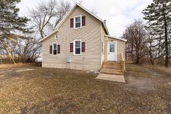 Bank Foreclosures in OSAKIS, MN